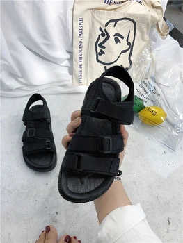 2019 letné módne slovo pracky muffin platformu sandále college vietor ploché otvorené prst dámy sandále. 53624