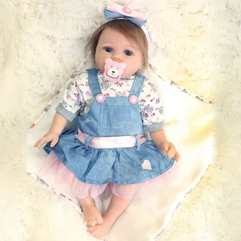 55 cm Bebe Reborn Baby Doll Plný Silikónové Telo Simulácia Bábika Deti Detstva Sprevádzajú Darčeky, Hračky pre Dievčatá