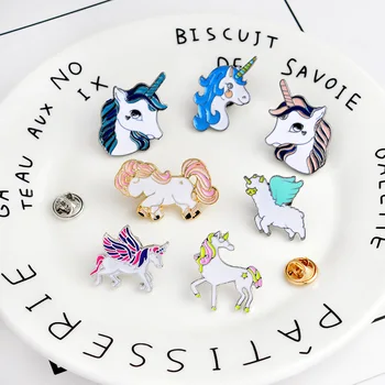 Cartoon zvierat smalt pin, roztomilý jednorožec pony a ovce farba brošňa, taška dekorácie odznak