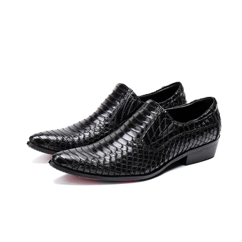Chaussure homme black white pošmyknúť na mokasíny topánky pre mužov hadej kože pravej kože bežné svadobné šaty formálne oxford topánky 22118