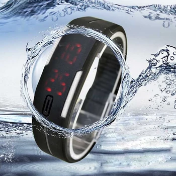 Chudý Muž žena Ultra mužov Nové Športové náramkové hodinky LED Digitálne Silikónové m 99 S0248 odoslané z Talianska