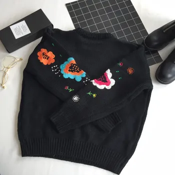 Dráhy módny pletený sveter dlhým rukávom kvetinové výšivky bežné pulóver tričko ženy móda na jeseň a zimu luxus