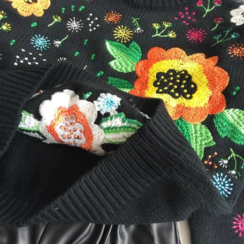 Dráhy módny pletený sveter dlhým rukávom kvetinové výšivky bežné pulóver tričko ženy móda na jeseň a zimu luxus