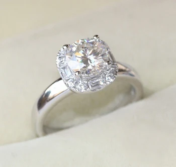 Jednoduché Originálne pevná strieborná farba Snubné Prstene Pre Ženy námestie AAAAA veľké CZ Kryštálmi kameň Zásnubný Prsteň, Šperky 1767