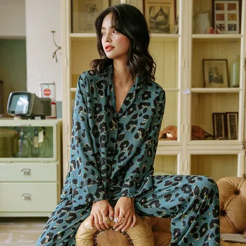 Jesenné Módne Vysokej Kvality Dlhý Rukáv Sleepwear Ženské Domáce Oblečenie Odev Modrá Leopard Tlač Hodváb Pyžamá pre Ženy 2020