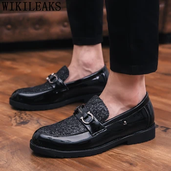 Mokasíny Oxford Mens Topánky Bežné Luxusný Lesk Pošmyknúť Na Obuv Muži Coiffeur Black Formálne Obuvi Pre Mužov Chaussure Homme Mariage 34538