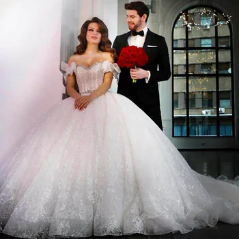 Plesové šaty, svadobné šaty 2020 zlatíčko výstrih čipky appliques iskrivý flitrami luk crystal opuchnuté svadobné šaty vestidos