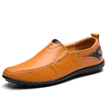 Pánske topánky 2019 jar a na jeseň hot predaj kožené pohodlné bežné waterproof black non-slip kožené topánky veľkosť 47