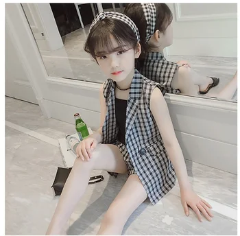 Výbuch modelov letných nové kórejské dievčatá pevné farebné pruhované koberčeky vyhovovali vo veľkých detí príliv vyhovovali vesta šortky tri-kus