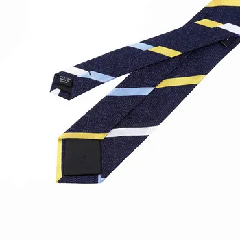 Výrobcovia dodávajú pánske kravaty, formálne business kravaty, prekladané hodvábna priadza,-farbené kravaty, profesionálne farby kravaty