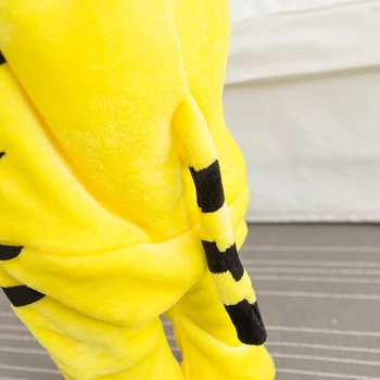 Zviera Anime Žltá Tiger Cosplay Kostým Pyžamo halloween Unisex Chlapec Dievča Deti Pyžamo Onesie Deti Pijama